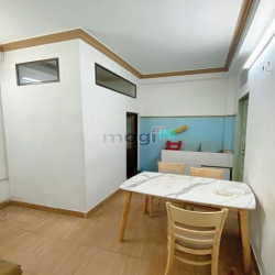 24110645- Phan Xích Long- Công viên Phú Nhuận- 36 m2- 4 tầng chỉ 4,5tỷ