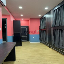 Sleep Box Cho thuê Gần trường Đại Học Bách Khoa