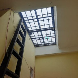 Hẻm Xe Hơi Quay Đầu Ngay Chợ Tân Hương Giá Chỉ 4,7 Tỷ  1 Trệt 2 Lầu