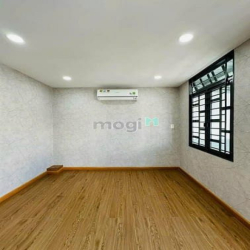 Bán nhà hẻm xe hơi Quang Trung, P.8, 3,6 x 10, 4 lầu giá 4.5 tỷ
