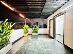 Bán nhà đẹp 3 lầu ngay chợ Hạnh Thông 89/5 Đường 17 P11 Gò Vấp