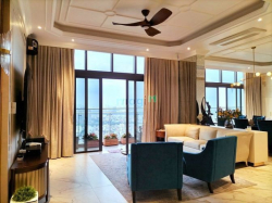 Cần bán Penthouse The View, Diện tích 304m2,nhà siêu đẹp, mới 99%