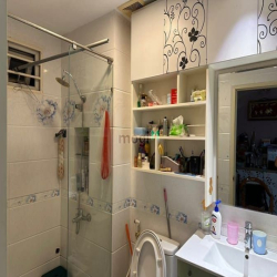 Hẻm 5m 60m2(4.2x14.3m) 3 tầng btct 4 PN Đs 4, BHH A, Bình Tân