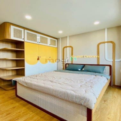 NHÀ XINH GIÁ TỐT : đ.Huỳnh Văn Bánh, P11, q.Phú Nhuận 61m2/ 3tỷ650 SHR