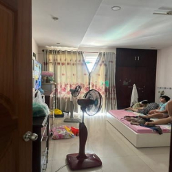 Hẻm 5m 60m2(4.2x14.3m) 3 tầng btct 4 PN Đs 4, BHH A, Bình Tân