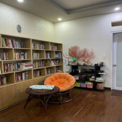 Bán gấp nhà đầu hẻm Huỳnh Văn Bánh, Phú Nhuận, 58.5m2, 2tỷ760, sổ sẵn.