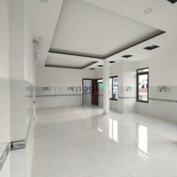 Hẻm ÔTô Tránh LÝ THƯỜNG KIỆT, Q.Tân Bình, 111m2, 5Tầng, Có Thang Máy