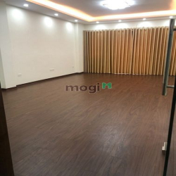 Cho thuê văn phòng Mỗ Lao.  Sàn xd 50 m2/tầng, có sàn gỗ, điều hòa