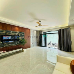 Bán nhà tặng nội thất cao cấp Đỗ Công Tường, P.Tân Quý, Tân Phú. SHR