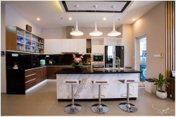 Penhouse Sunrise City Quận 7, dt 280m2, nhà đẹp, đẳng cấp. Giá 15.5 tỷ
