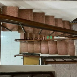 Nhà BTCT 4 tầng hẻm xe hơi 1 sẹc, gần UBND quận 11, 3 PN – 3 WC
