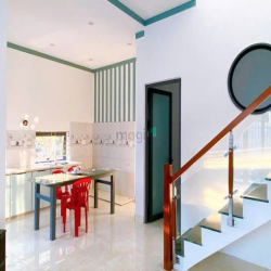 Cần bán nhà 1 trệt 1 lầu, Căn góc 2 Mặt Tiền, thị trấn Trảng Bom