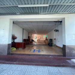 Cặp nhà và nền mặt tiền Trần Hoàng Na KDC Hồng Loan, Cần Thơ - 22.5T