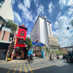 Bán nhà GÓC 2MT 66 Phổ Quang, Q. Tân Bình. DT 5x20m, trệt 3 lầu