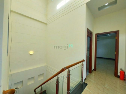 Nhà lầu góc 2 mặt tiền đường số 3 và 4 KDC Hồng Phát, Cần Thơ