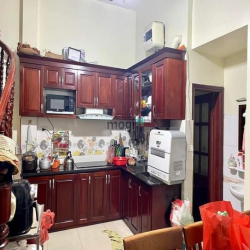 Chia Ts Bán Gấp Nhà Đ.Bông Sao, P.5, Q.8, 52m2, 930 triệu hẻm 5m