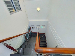 Nhà lầu góc 2 mặt tiền đường số 3 và 4 KDC Hồng Phát, Cần Thơ