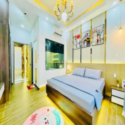 Bán nhà đẹp 4 lầu số 6/10 Đường 44 Phường 14 Gò Vấp có thang máy Emart