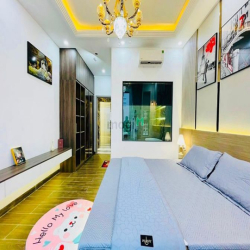 Bán nhà đẹp 4 lầu số 6/10 Đường 44 Phường 14 Gò Vấp có thang máy Emart