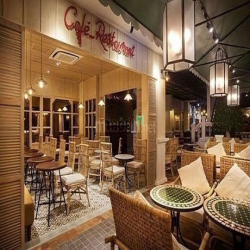 CHO THUÊ Biệt Thự Cổ 2.300 m² -2 MT Võ Văn Tần, Quận 3 -30mx30m-1T 2L