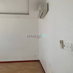 Cho Thuê Nhà  Nguyễn Cửu Vân, P17, Q.Bình Thạnh, DT: 5x18, 3 lầu