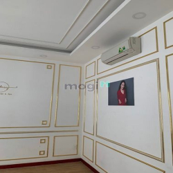 Cho Thuê Nhà  Nguyễn Cửu Vân, P17, Q.Bình Thạnh, DT: 5x18, 3 lầu