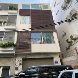 Bán nhà Mặt tiền NB Trần Nhật Duật, Quận 1. DT 77m2(4,5x17m) 4 Tầng