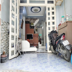 Nhà Bán Gấp Q12 Chỉ Nhỉnh 3 Tỷ