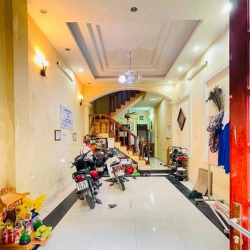 Phân lô Phạm Tuấn Tài 65m2 5 tầng, gần phố, ô tô vào nhà, kd, ở ngay