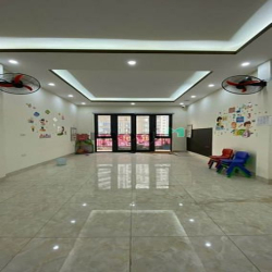 Bán nhà mới mặt phố Tân Mai, 90m2 x 5 tầng, MT 5m, 28 tỷ