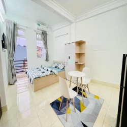 Phòng đẹp nằm gần bờ kè Thanh Đa