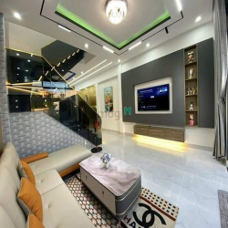 BÁn Gấp nhà riêng Siêu Đẹp, ngay Giga Mall Phạm Văn Đồng, Thủ Đức
