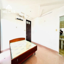 Phòng Giá Rẻ Đầy Đủ Nội Thất Ban Công Riêng Ngay HUFLIT