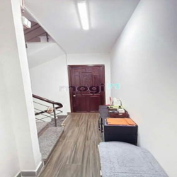 CHỈ 7.9 Tỷ có ngay MTKD Chợ Hoàng Hoa Thám,P13,TB.dt 4x12. đúc 3 lầu