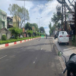 NHÀ TRỌ 8 phòng ngay trợ Nơ Trang Long