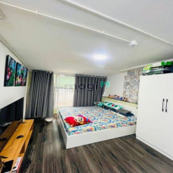 Bán nhà CHDV 12 phòng 4 lầu mặt tiền 37 TRẦN QUÝ CÁP p12 BÌNH THẠNH