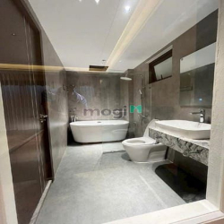 +Thanh Am  -Thượng Thanh-Long Biên. +Diện Tích 50.5/75 M2 +6 Tầng. +Mặ