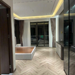 +Thanh Am  -Thượng Thanh-Long Biên. +Diện Tích 50.5/75 M2 +6 Tầng. +Mặ
