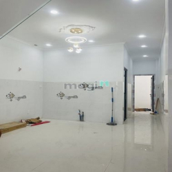 Bán gấp nhà mới đón tết 3 Tầng ,Trung Chánh Hóc Môn, Gần coopmart Q12