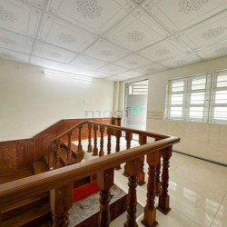 Nhà trệt lửng mặt tiền đường 30/4, Ninh Kiều, Cần Thơ - 15 tỷ