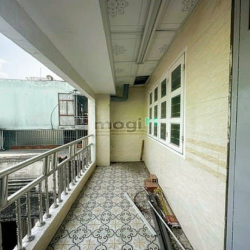 Nhà trệt lửng mặt tiền đường 30/4, Ninh Kiều, Cần Thơ - 15 tỷ