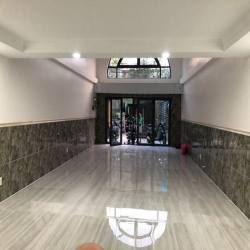 Cho thuê nhà VP mới xây 500m2, giá thuê 35tr, đường Trần Não