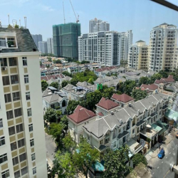 Bán CHCC Midtown, DT 127m2, 3PN, 2WC, giá 11 tỷ SH thương lượng