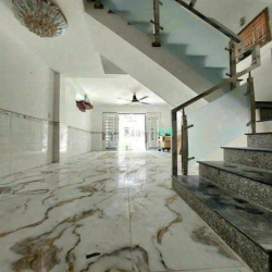 Nhà 3 tầng hẻm 6 m Thị trấn Nhà bè. 4*12,5, 4,2 tỷ rẻ nhất khu.