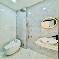 Bán nhà Hẻm 4m Quang Trung, P.10, GV, 4 x 11m, 2 tầng, giá: 4.75 tỷ TL