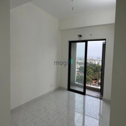 bán căn góc lầu 10 Chung cư centum weath, Q9 - Dt: 82.5m2 3 phòng ngủ