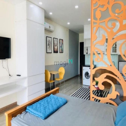 Căn hộ 1 phòng ngủ full nội thất tại quận 1