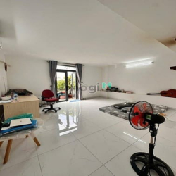 Nhà MẶT TIỀN 4 lầu đẹp ngang 5.1m 102m2 gần trường Thống Nhất 12.65 tỷ