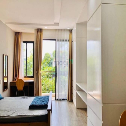 Căn hộ 1 phòng ngủ full nội thất tại quận 1