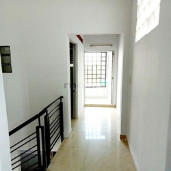 Bán nhà Bình Hưng Hoà Bình Tân 4m x 13m, hẻm xe hơi 2 tầng chỉ 4.1 tỷ